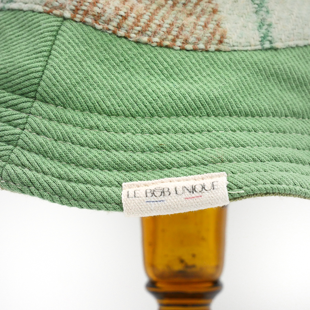 chapeau tendance au meilleur prix. Bob femme chi, bob Prada, bob été, bob hiver Bob femme et homme fait en Vendée à la main. Fabrication en France à partir de tissus recyclés. Meilleure marque de bob et tous unique Bucket hat bob possède un prénom